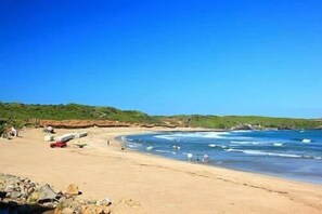 Beach - New Zhilan B&B (New Taipei City)