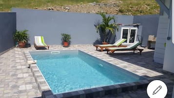 Piscine extérieure