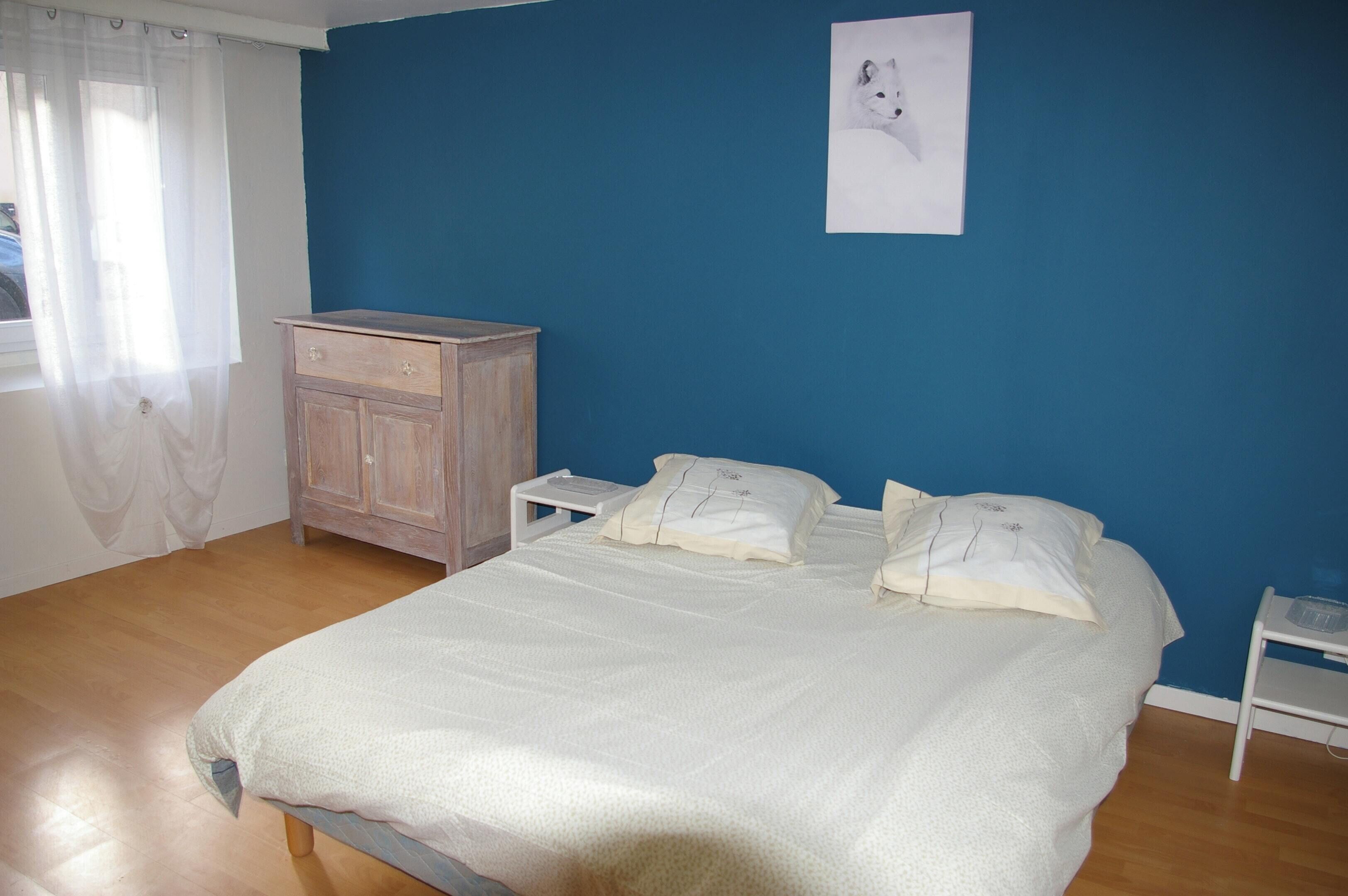 5 bedrooms, desk, free WiFi