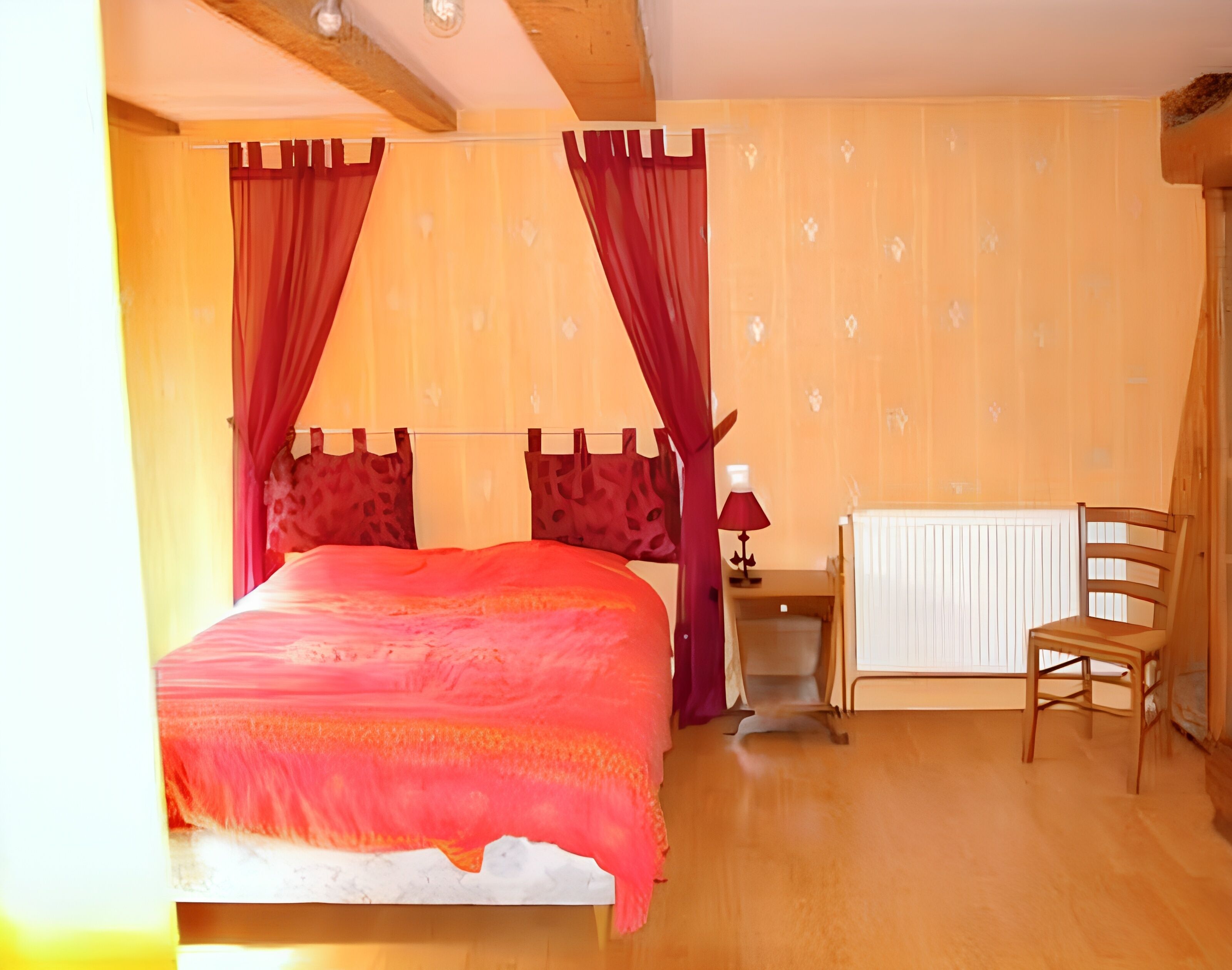 5 slaapkamers, een bureau, gratis wifi
