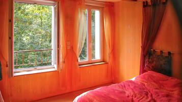 5 chambres, bureau, lit parapluie, Wi-Fi gratuit