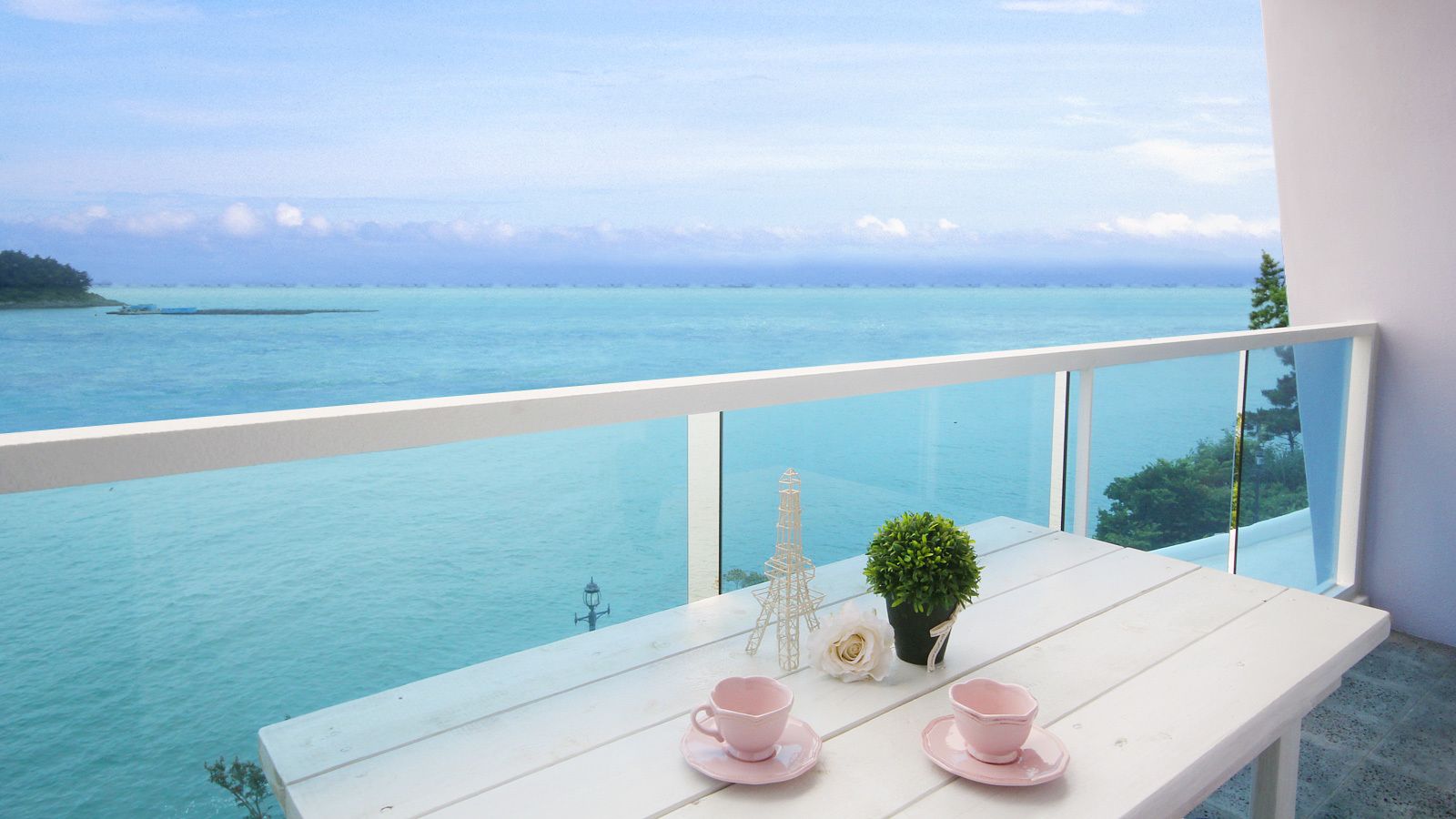 Studio Deluks | Pemandangan pantai/laut