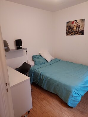 3 عدّة غرف نوم ومكواة/لوح كي وواي فاي