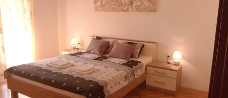 2 chambres, Wi-Fi, draps fournis