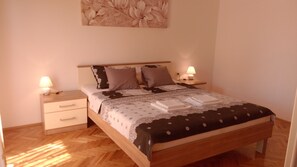 2 bedrooms, WiFi, bed sheets - Apartment "Sunset" !!! (Zadar)