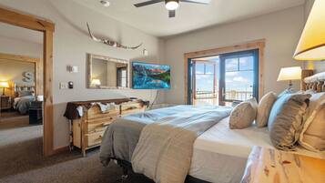2 bedrooms, free WiFi, bed sheets, wheelchair access