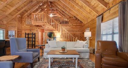 Cabaña de madera recién remodelada en Hurricane Marina