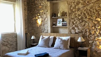 6 多间卧室、熨斗/熨衣板、免费 WiFi、床单