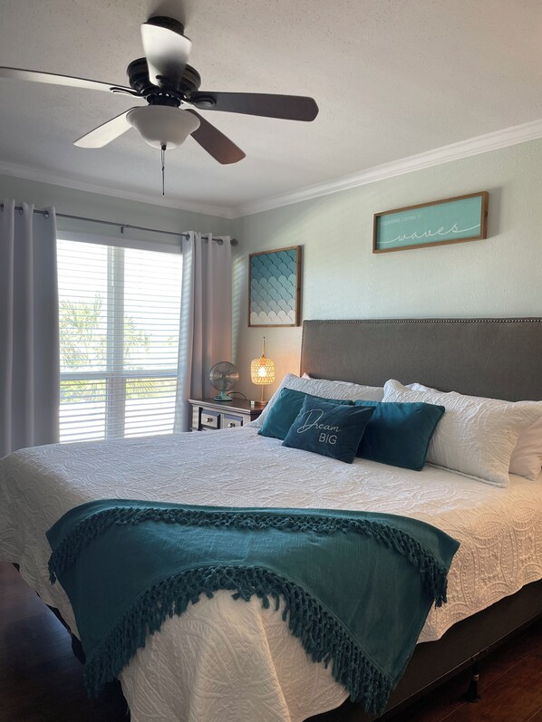 1 dormitorio, tabla de planchar con plancha, wifi gratis y ropa de cama