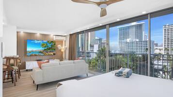 1 bedroom, desk, iron/ironing board, free WiFi