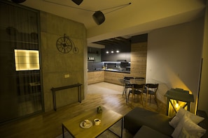 TV, books