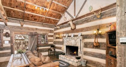 Loft (entinen Paradise Parvi)