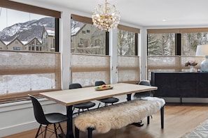 Dining - PLUNGE J- Beautiful Condo, West Town of Telluride, Near Coonskin Lift (Telluride)