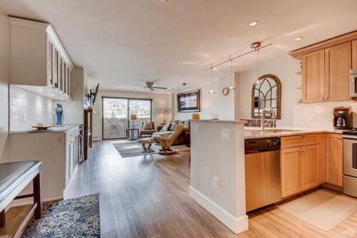 Stylish Condo Just 700 ft. from Beaver Creek Gondola