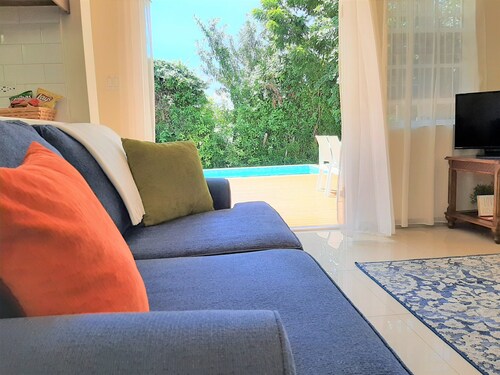 Sugar Fields Hoilday Home with Private Pool.