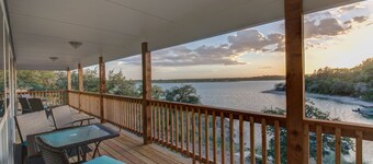 Lake Buchanan Waterfront Getaway 
