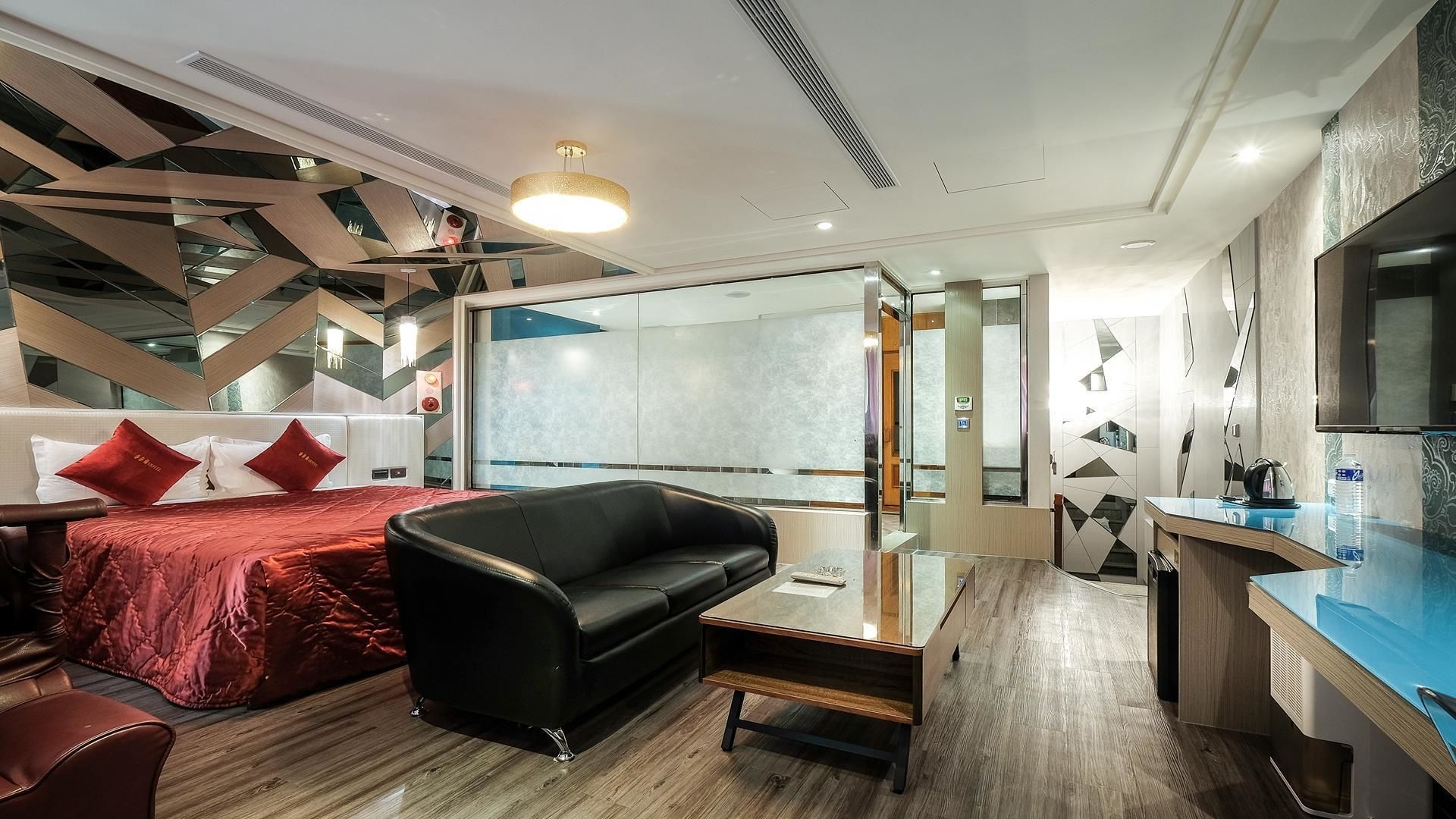 豪華雙人房 | 書桌、遮光布/窗簾、折疊床/加床、免費無線上網