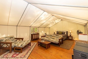 Offices - Cooler than your average stay - Glamourous Camping - The Kayaker (Copperhill)