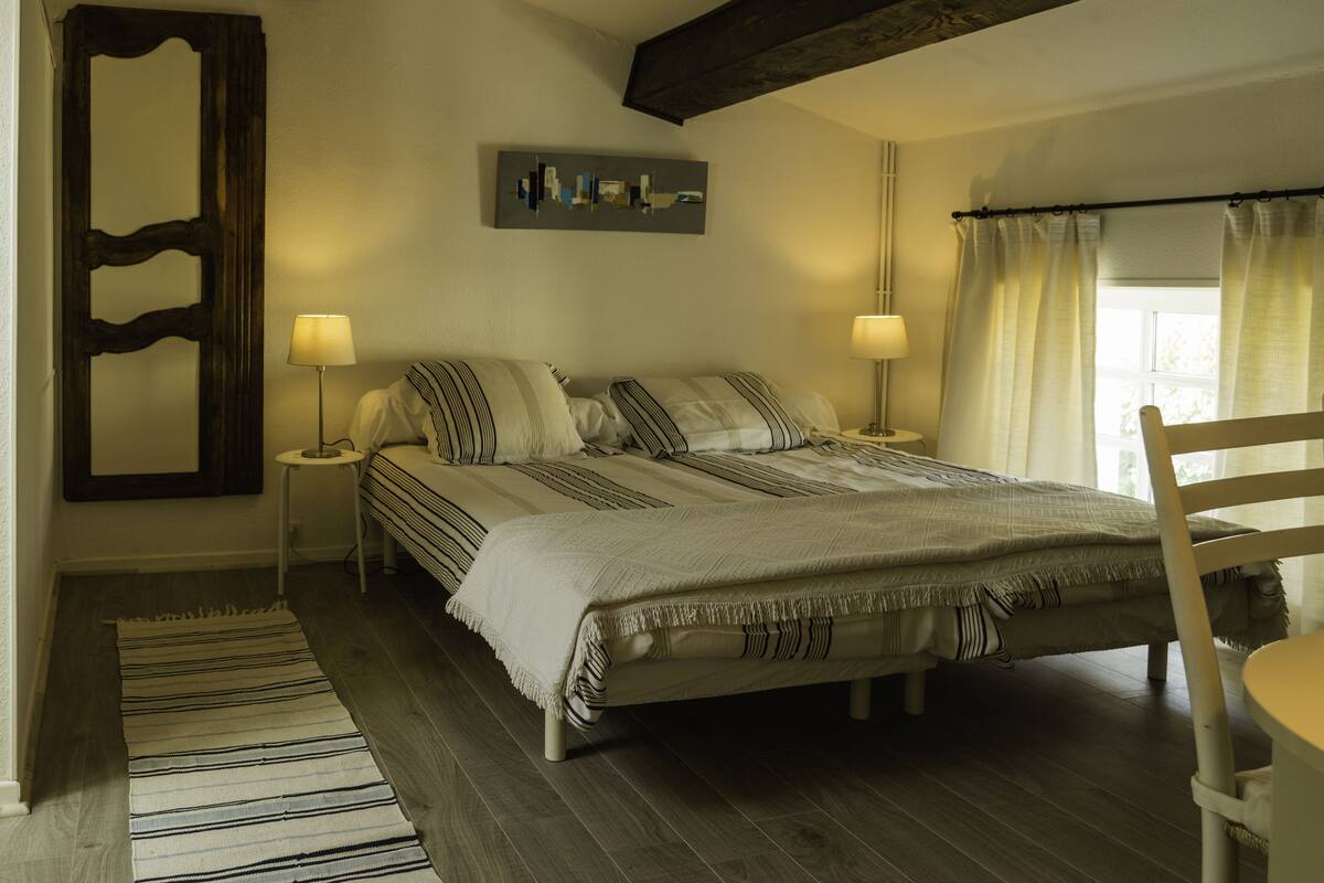 Gratis babybedden, gratis wifi, individueel gedecoreerd