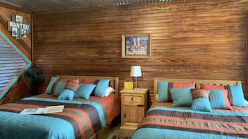 1 slaapkamer, een strijkplank/strijkijzer, gratis wifi, beddengoed