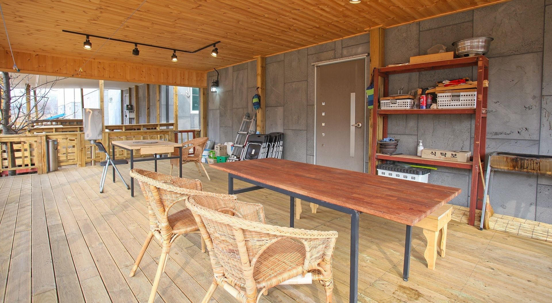 Área de parrillas y picnic