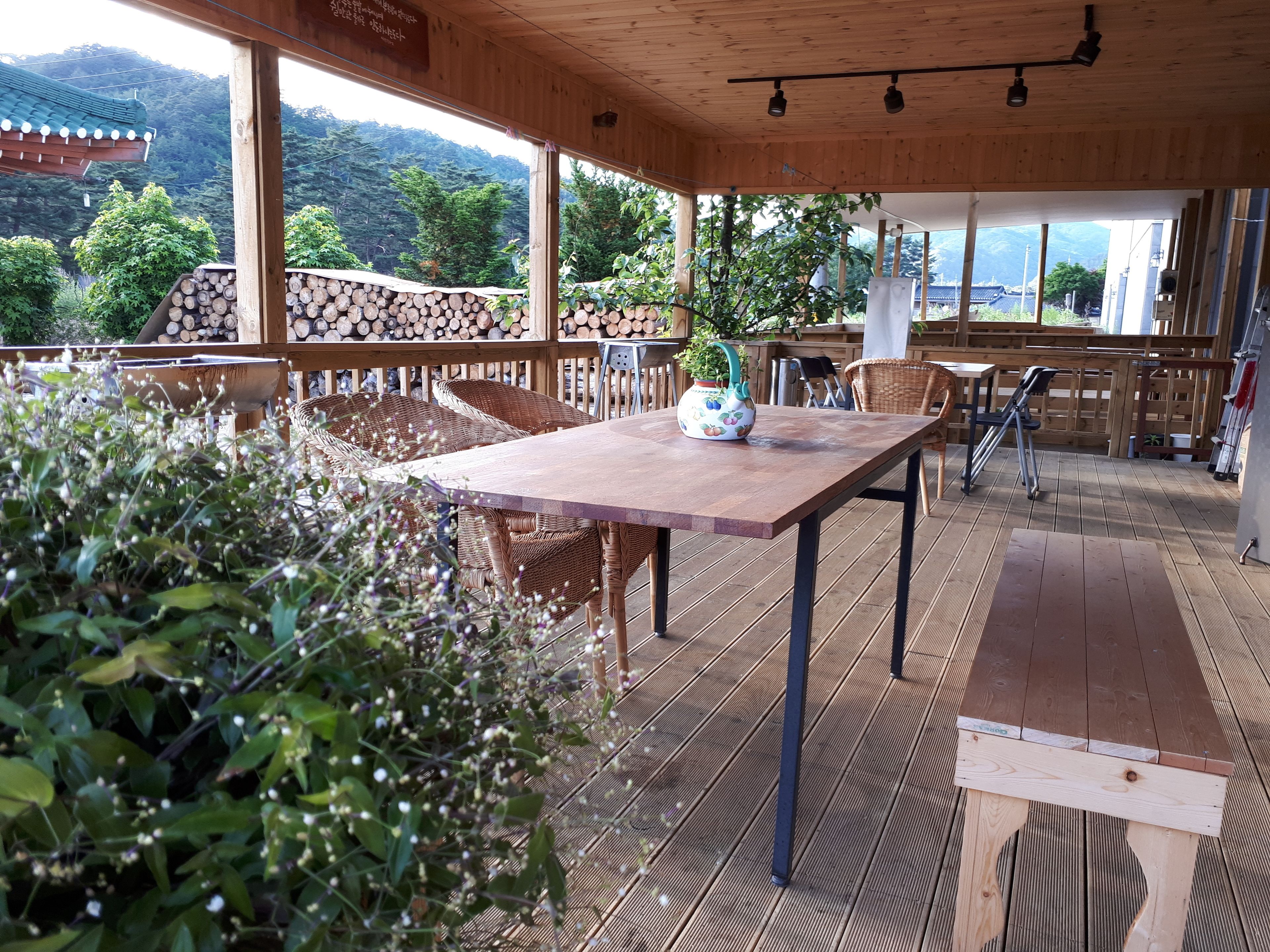 Área de parrillas y picnic