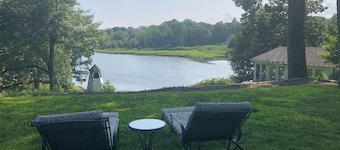 Dramatic family home directly on the Saugatuck River in Westport, CT