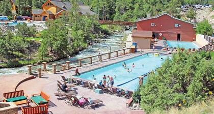 Nauti yksityisestä vuoren vetäytymisestä Paavalin mökissä