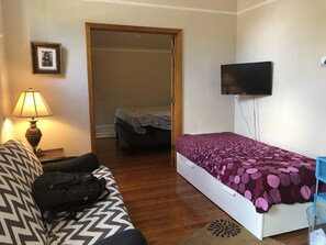 1 bedroom, in-room safe, iron/ironing board, free WiFi - Totally Private Apt #4, Historic 1908 House, Candler Park, offstreet parking (Atlanta)