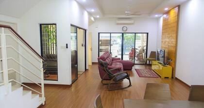 Minimalist 2.5 storey house in Shah Alam City