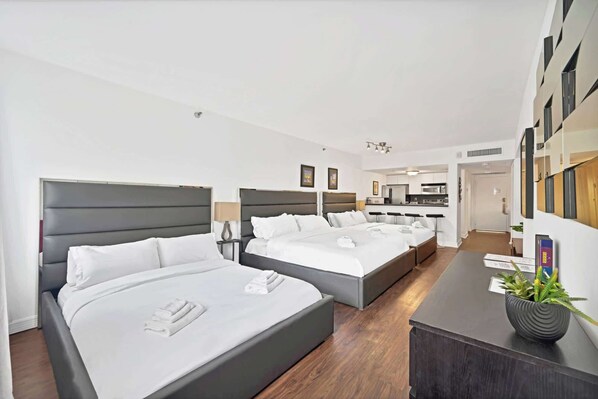 Iron/ironing board, free WiFi, bed sheets