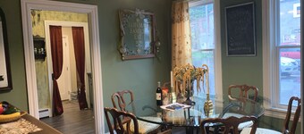 JIM THORPEN, VANHAN JAILIN HIDEAWAY, P. A. - YKSITYISPYSÄKÖINTI