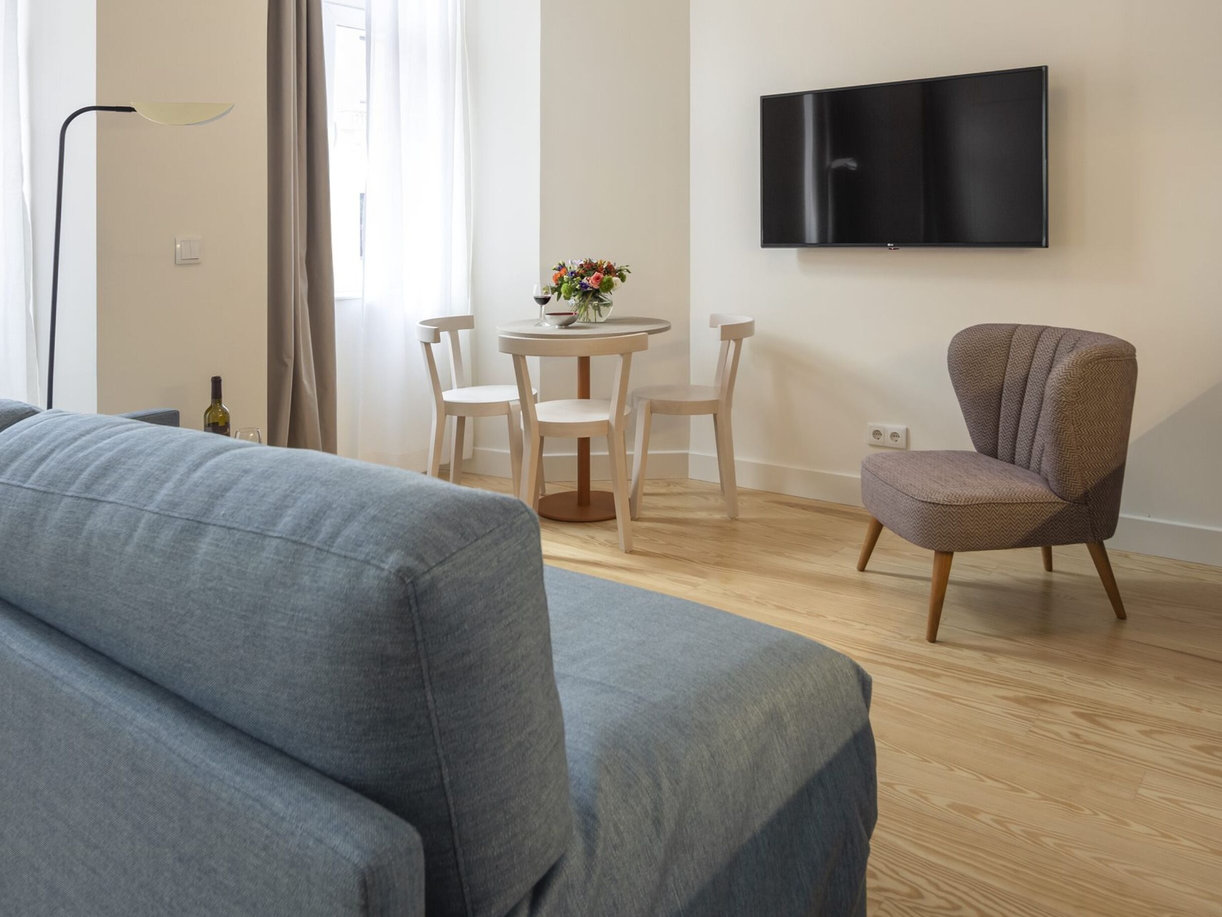 In-room safe, iron/ironing board, cots/infant beds, free WiFi