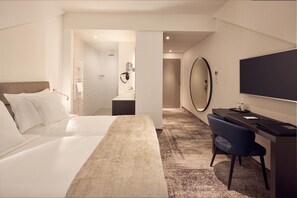 Comfort Twin room with open bathroom | Minibar, in-room safe, desk, blackout drapes - Van der Valk Hotel Mechelen (Mechelen)