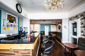 Bar (en la propiedad)