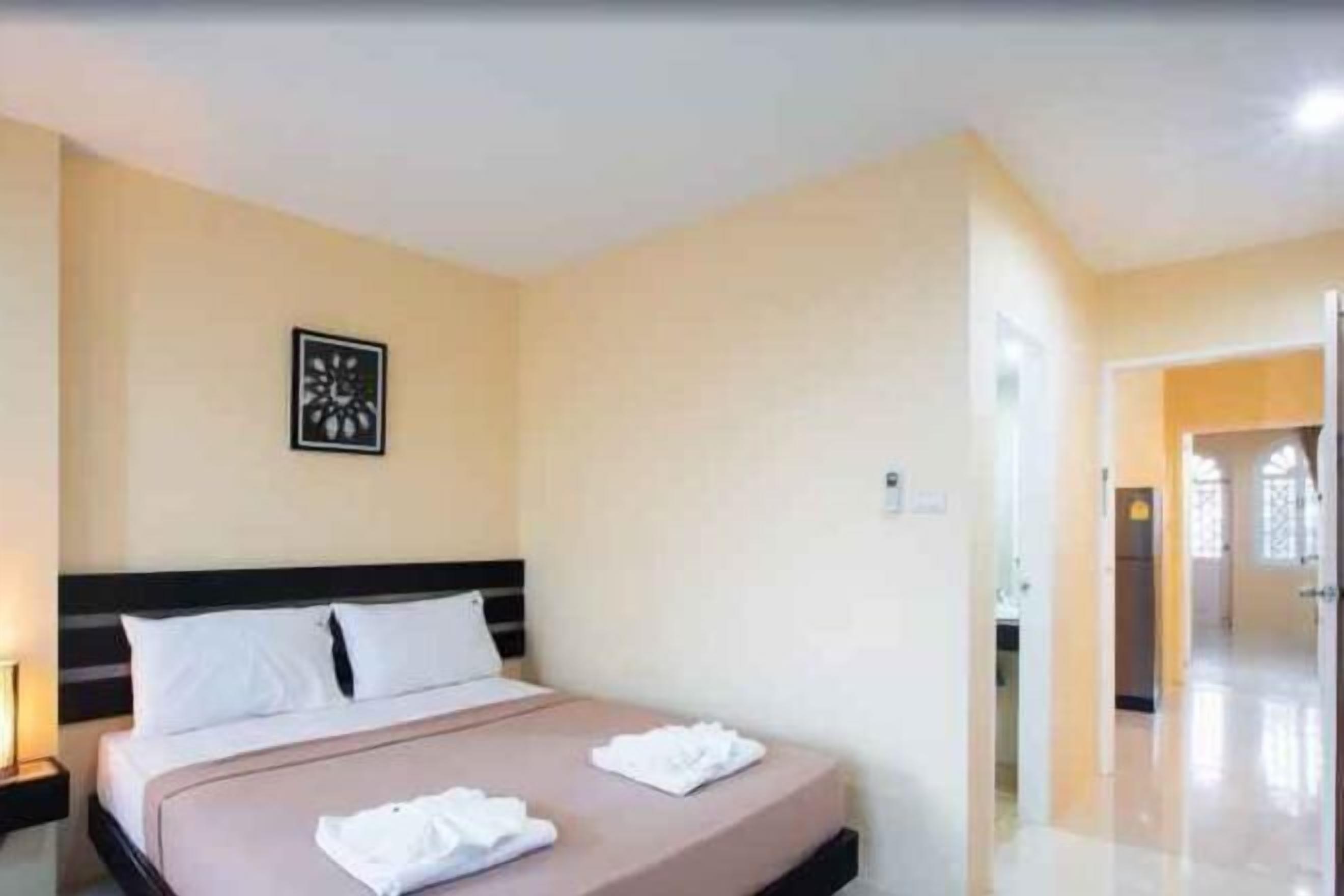 In-room safe, individually furnished, desk, blackout curtains