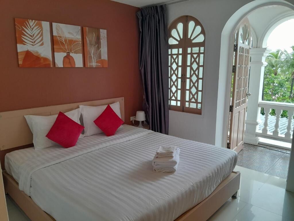 Superior Sea View with Balcony | In-room safe, individually furnished, desk, blackout drapes