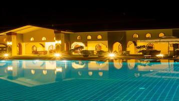Outdoor pool, open 7:00 AM to 8:30 PM, pool umbrellas, sun loungers