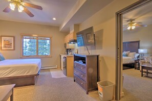 4 Schlafzimmer, Zimmersafe, Bügeleisen/Bügelbrett, Reisekinderbett