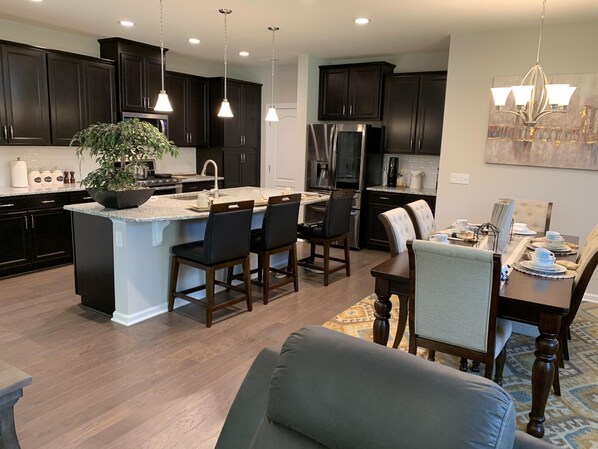 Dining - Executive Town Home Duke RTP Durham NC (Durham)