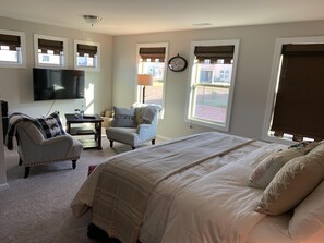 3 bedrooms, iron/ironing board, WiFi, bed sheets - Executive Town Home Duke RTP Durham NC (Durham)