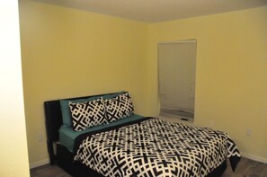 4 Schlafzimmer, Bügeleisen/Bügelbrett, WLAN, Bettwäsche