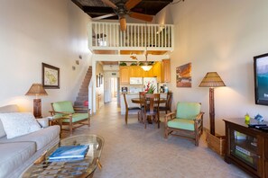 Smart TV, DVD player - Hale Kamaole 254 Second floor condo, easy access to best beach on Maui! (Kihei)