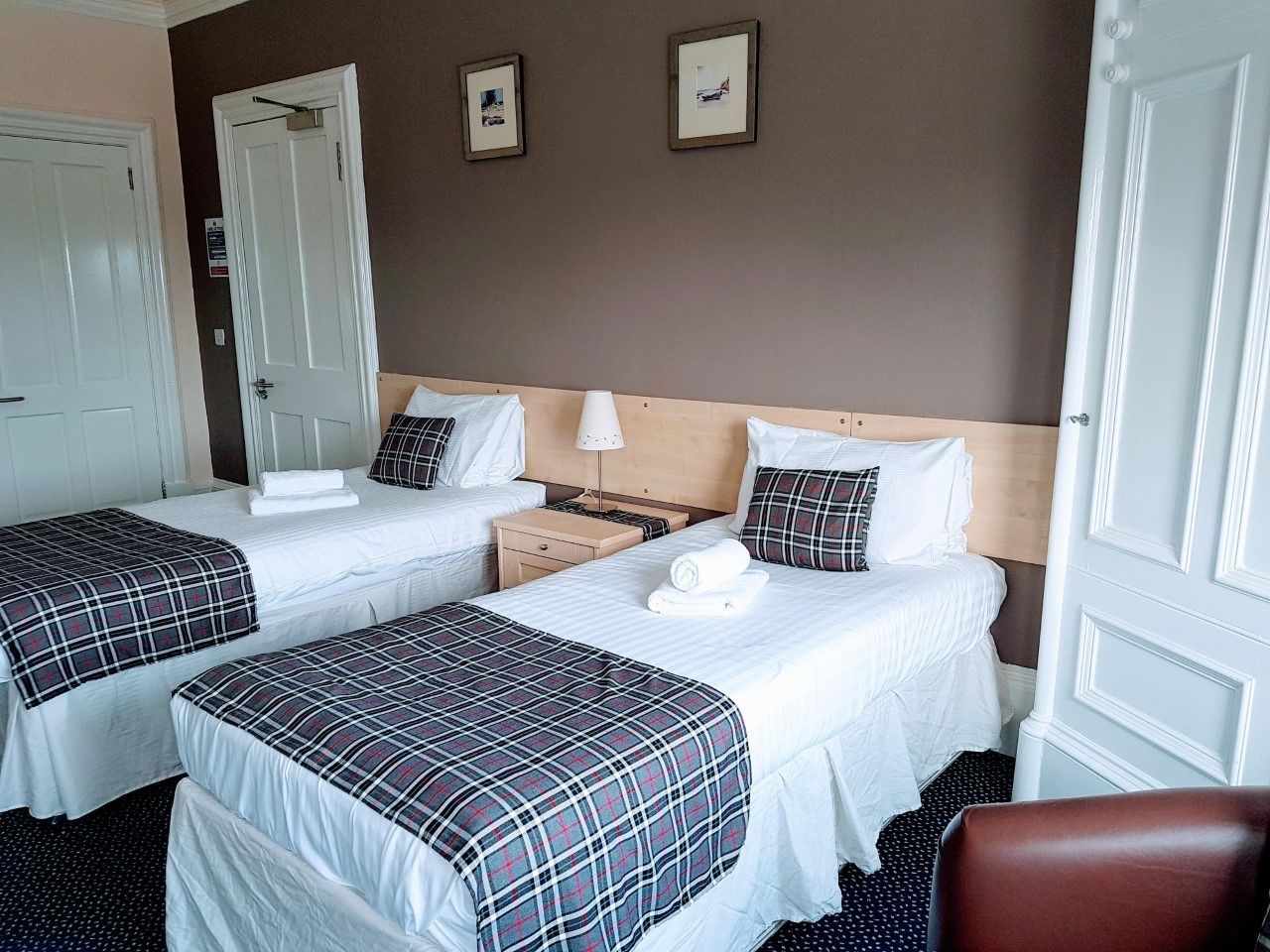 double or twin room | free wifi, bed sheets