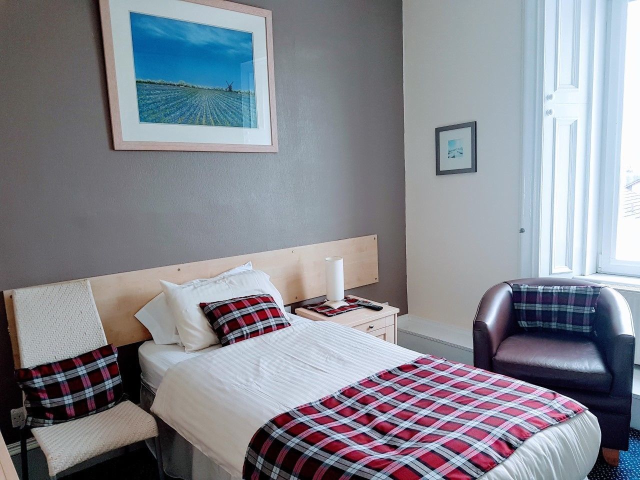 economy double room | free wifi, bed sheets