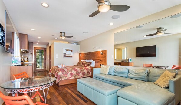 Bügeleisen/Bügelbrett, WLAN, Bettwäsche