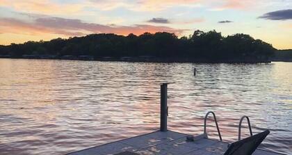 Honeymoon Retreat with Hot Tub & Great View