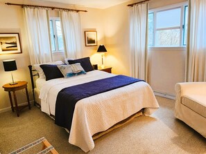 3 quartos, Wi-Fi de cortesia, roupa de cama