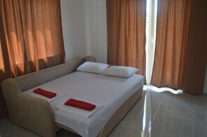 1 bedroom, WiFi, bed sheets