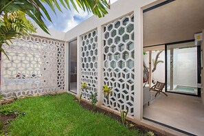 Exterior detail - Casa Martina Beauty and peaceful 2 bedroom house with great pool (Cozumel)